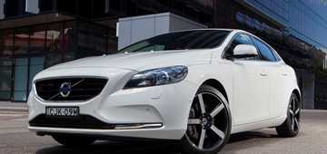 2013 VOLVO V40