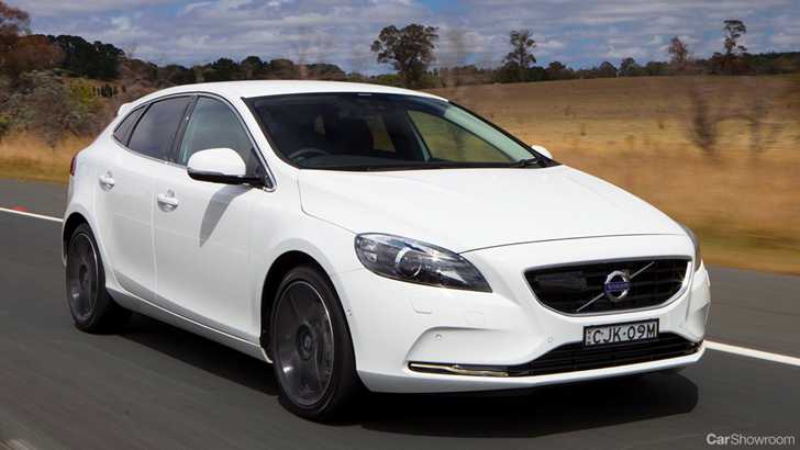 2013 VOLVO V40