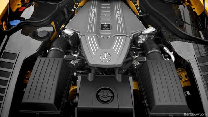2013 MERCEDES-BENZ SLS 2D COUPE AMG