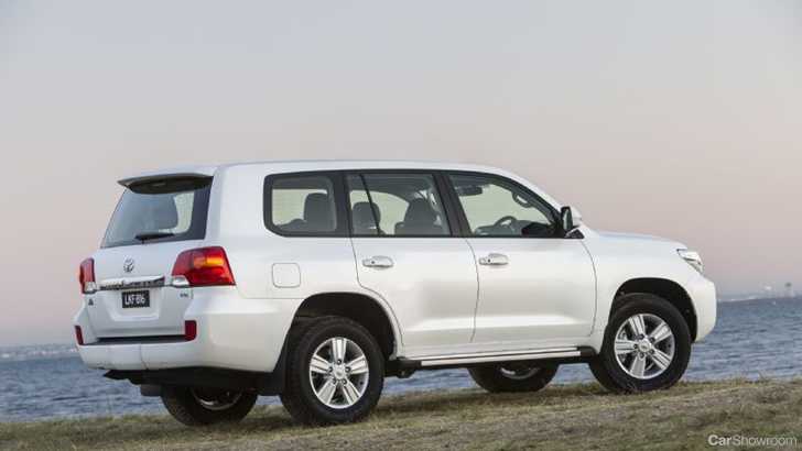 2013 TOYOTA LANDCRUISER