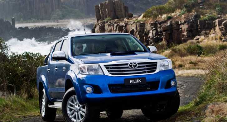 2013 TOYOTA HILUX