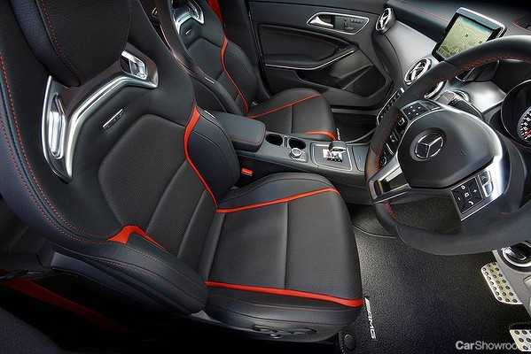 2013 MERCEDES-BENZ