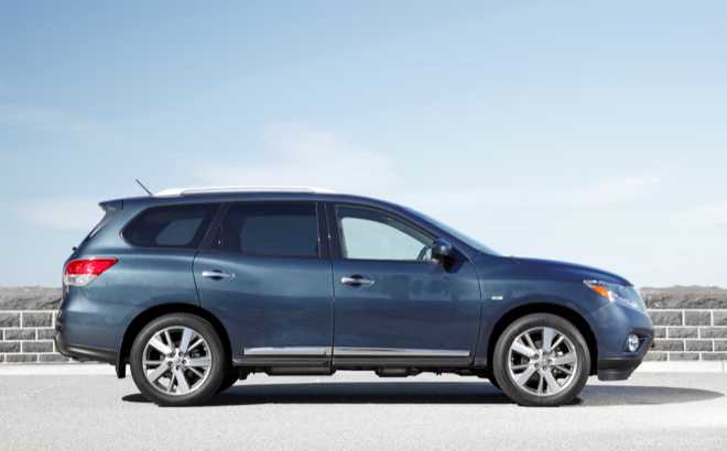 2013 NISSAN PATHFINDER