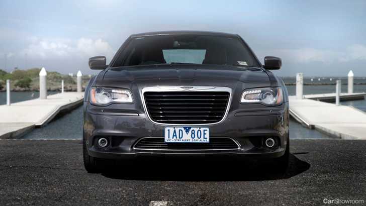 2013 CHRYSLER 300