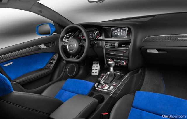 2014 AUDI RS4