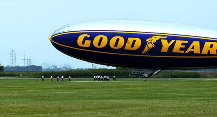  Goodyear Blimp Retires