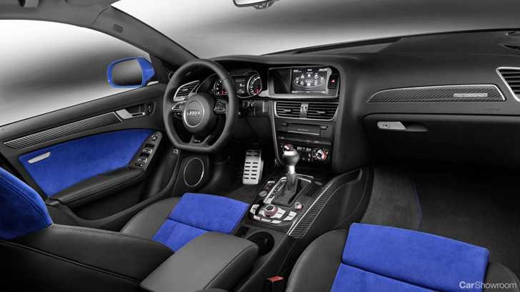 2014 AUDI RS4