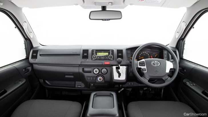 2014 TOYOTA HIACE