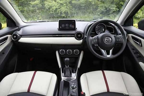 2014 MAZDA MAZDA2