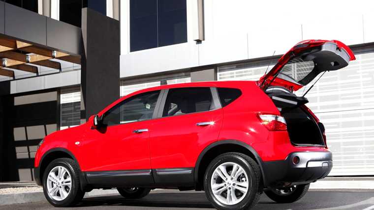 2013 NISSAN DUALIS